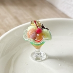 ミニチュア 贅沢！フルーツパフェのチャームor 片方ピアス