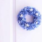 〖 紫陽花のリース 完成品・ロイヤルブルー 〗プリザーブドフラワー・ピラミッドアジサイ