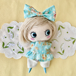 イーマリーちゃん　お花ブラウスとアイボリーのパンツのセット