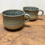 ブルーのツートンマグカップ2個セット