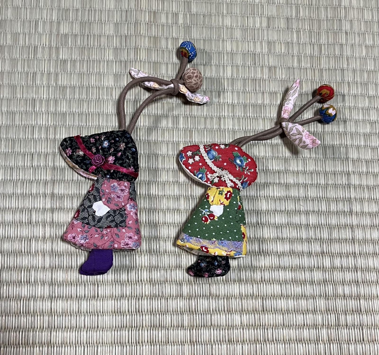 ボルチモアキルト　タペストリー　ハンドメイド ボルチモアキルトのキルトと「公園の散歩」のキルト : 猫日和