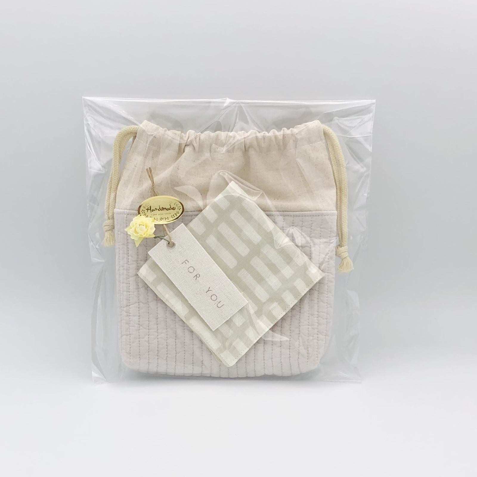 【オーダー品】巾着バッグ　スマホポーチ　ガーゼハンカチ　マルチカバー Amazon.co.jp: cottonNINA 巾着袋 片絞りタイプ 横21×縦23cm