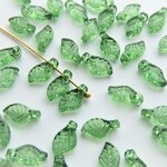 60個・9.7×5.5ｍｍ・グリーン・アクリルリーフ・葉っぱ・23040301