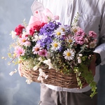早めの母の日♪ 花束植えバスケット