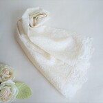 可愛い刺繍レースのストール