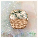 S様専用ページ　Nantucket Basket & Bouquet 〜Coup de Coeur〜ビーズ刺繍ブローチ