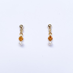 極小　かすかに揺れる♡パール&ビジューピアス／イヤリング　トパーズ