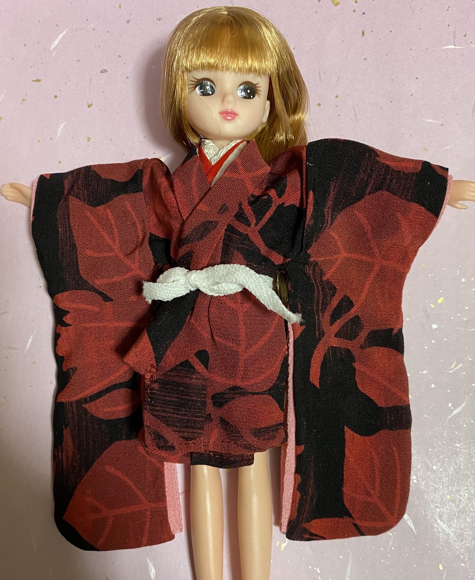 旧タカラ　袴リカちゃん・紫袴 こげ茶髪 旧タカラ 袴リカちゃん・紫袴 こげ茶髪 2025年最新】リカちゃん 袴の