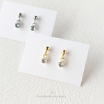 宝石質 アクアマリン 3mm の1粒ピアス/イヤリング 揺れるタイプ アレルギー対応 3月誕生石