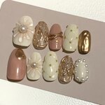 フラワーぷっくりネイル オーダー 送料込み　ニュアンスネイルキルティングネイルミラーネイル春ネイル