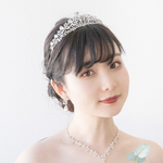 キュービックジルコニア  ティアラ　ボタニカル　ウェディング　ブライダル　結婚式　ガーデンウェディング　カラードレス　