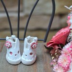 ☆プチブライス　靴　うさぎペコスブーツ　お花　ホワイト　白＋ピンク　☆　プチブライス　☆　牛ヌメ革　ドール　ハンドメイド　🐇
