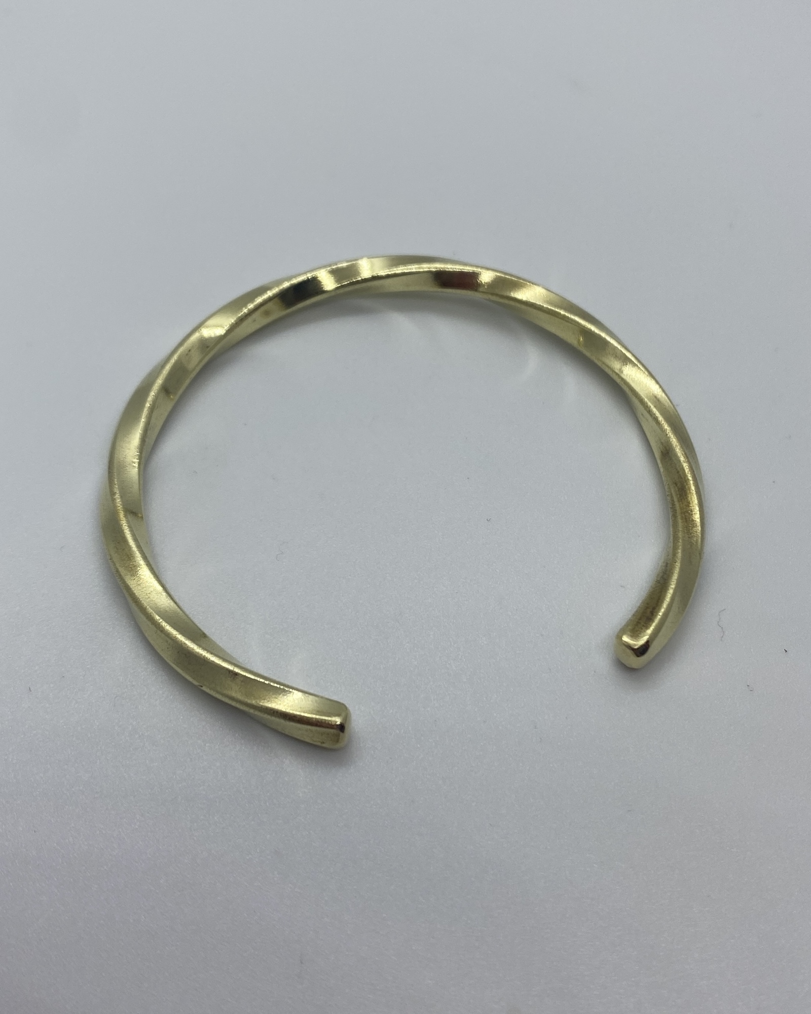moe  閃 バングル 真鍮 bangle 3 line brass bangle | TRAD