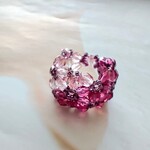 フィッシャーピンクの花編みワイドリング