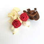 【半額SALE】★送料無料★  薔薇ピアス（赤）