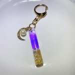 月のキーホルダー(パープル)