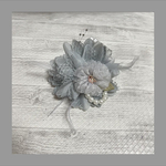 0025 ハンドメイド コサージュ グレー レース リボン お花 パール
