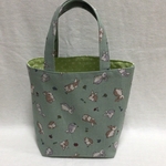 うさぎと花柄　トートバッグ　