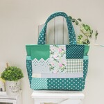 ポケットいっぱい ファスナー開閉　トートバッグ　ランチバッグ　グリーン