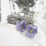 ぶんぶんのベランダシティ　ミニビオラのチャーム　ブルーヴァイオレット　1個