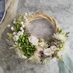 Lune Bonheur＜green chic＞＊ハーフムーンリース＊三日月リース＊フラワーリース＊春＊プリザーブドフラワー＊お花＊結婚祝い＊新築祝い＊母の日＊お誕生日祝い＊母の日ギフト