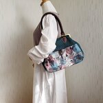 【chappppy様専用】オールドデニム調　がま口バッグ♪(北欧の静かな森 P)