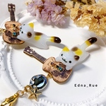 【5/6(土)21時】にゃんフェス🐱🎸ロックだニャ！🕺三毛猫🐾ストラップ(チャーム) 送料無料 ジャンピング猫 レジン