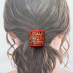 ハイジみたい　インド刺繍　ポニーフック　赤