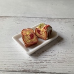 ミニチュア　ベリーマーブルパウンドケーキ