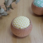 こぎん刺し　ピンクッション　【ウロコ変形】