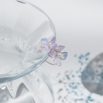 小さな紫陽花のイヤーカフ
