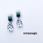 【再販♡】round half cabochon＊dot charm pierce
