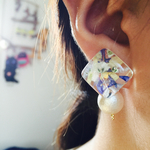 flowerピアス かすみ草