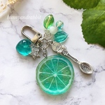 mintgreen スライスオレンジ🍊レジンキーホルダー