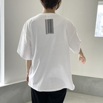 『2023新作』サイドスリット ビッグシルエットTシャツ　ユニセックス【ホワイト】