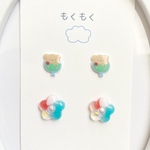 クマ&お花のクリームソーダ風ピアス