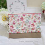 訳あり⭐︎フリルポーチ⭐︎リバティシンクオブミー⭐︎リラックスモア