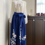 絹 着物　花紺青の白薔薇　フレアスカート　リボンベルト・着物裏ペチコート付き　着物リメイク　209