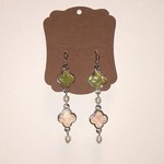 小花とパールのピアス（シルバー）