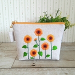 ひまわり刺繍ポーチ