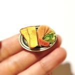 トーストの朝ごはん(ハムサラダ)