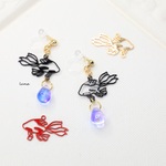 金魚のしずくピアスorイヤリング　梅雨　夏　浴衣