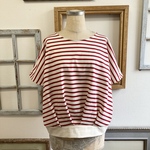 めちゃ使えるトップス❤️ボーダー柄の前タックドルマンTシャツ　赤（サイズフリー  L〜L L）