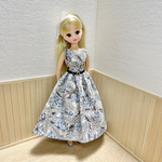 リカちゃん　V切替ワンピース　ブルーベリー