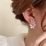 ピアス　アクセサリー　ブライダル　ウェディング　結婚式　ビジュー　パーティー　お呼ばれ　フォーマル　ギフト　ラッピング　シンプル　蝶々　蝶　バタフライ　NAT-0337