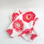 アームカバー（大きな赤い花）