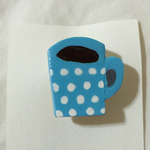 可愛いコーヒーカップのブローチ