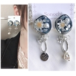 割引き𓂂◌ 大ぶり アシンメトリー な お花  𓂂◌   ピアス 