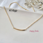 K16GP スマイルネックレス　パイプネックレス　シンプルネックレス／アーチスマイル　ゴールド　オフィス／アレルギー対応　ネックレス　高品質　お呼ばれ