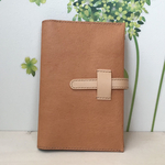 本革　豚革　レザー　ねこ　猫　お薬手帳ケース　通帳ケース　母子手帳ケース　かわいい